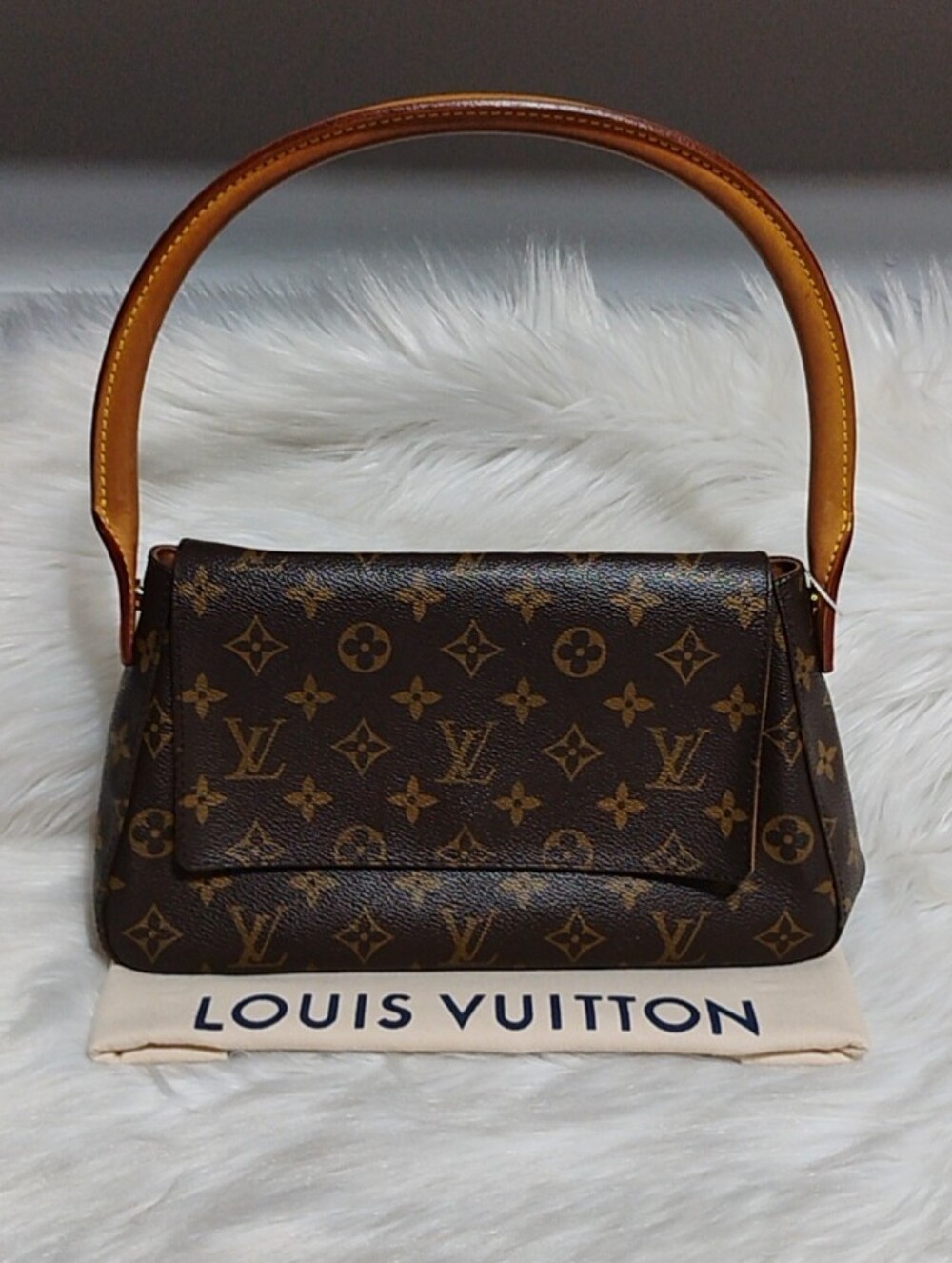 SALE! Louis Vuitton Monogram Mini Looping M541147 Shoulder Bag W/DB - Picture 1 of 15